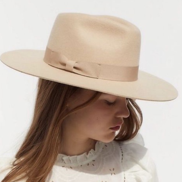 Urban Outfitters Cream Ranchers Hat Like New - Picture 2 of 8